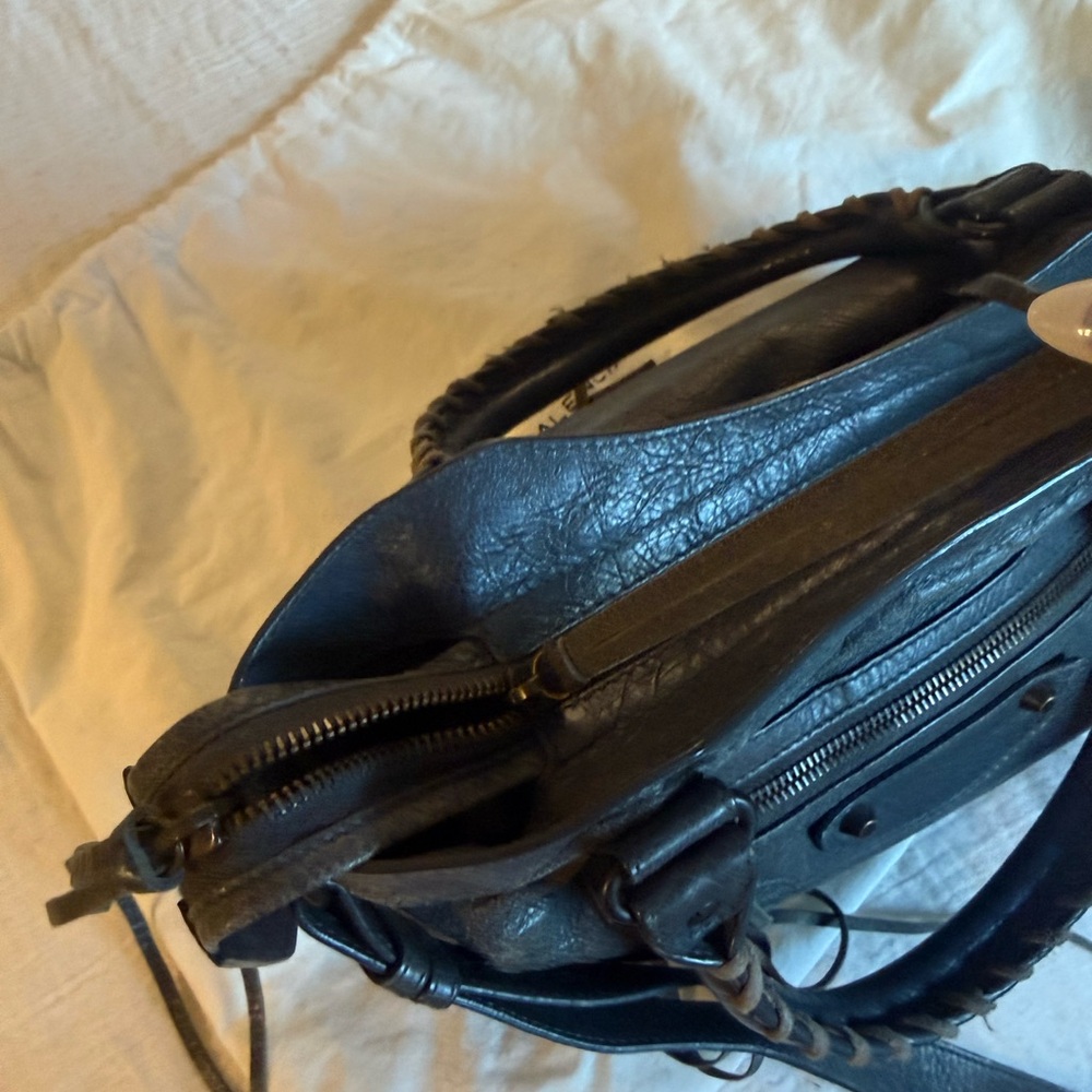 Balenciaga City Bag - Picture 10 of 13